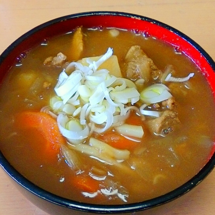 カレーをリメイク♪冷凍うどんで簡単カレーうどん